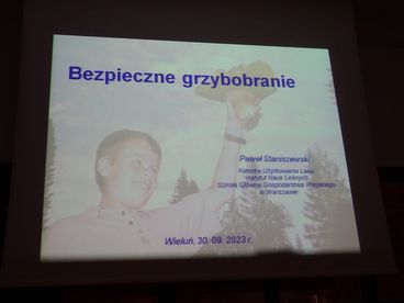 „Bezpieczne grzybobranie” - ciekawy wykład w Muzeum Ziemi Wieluńskiej